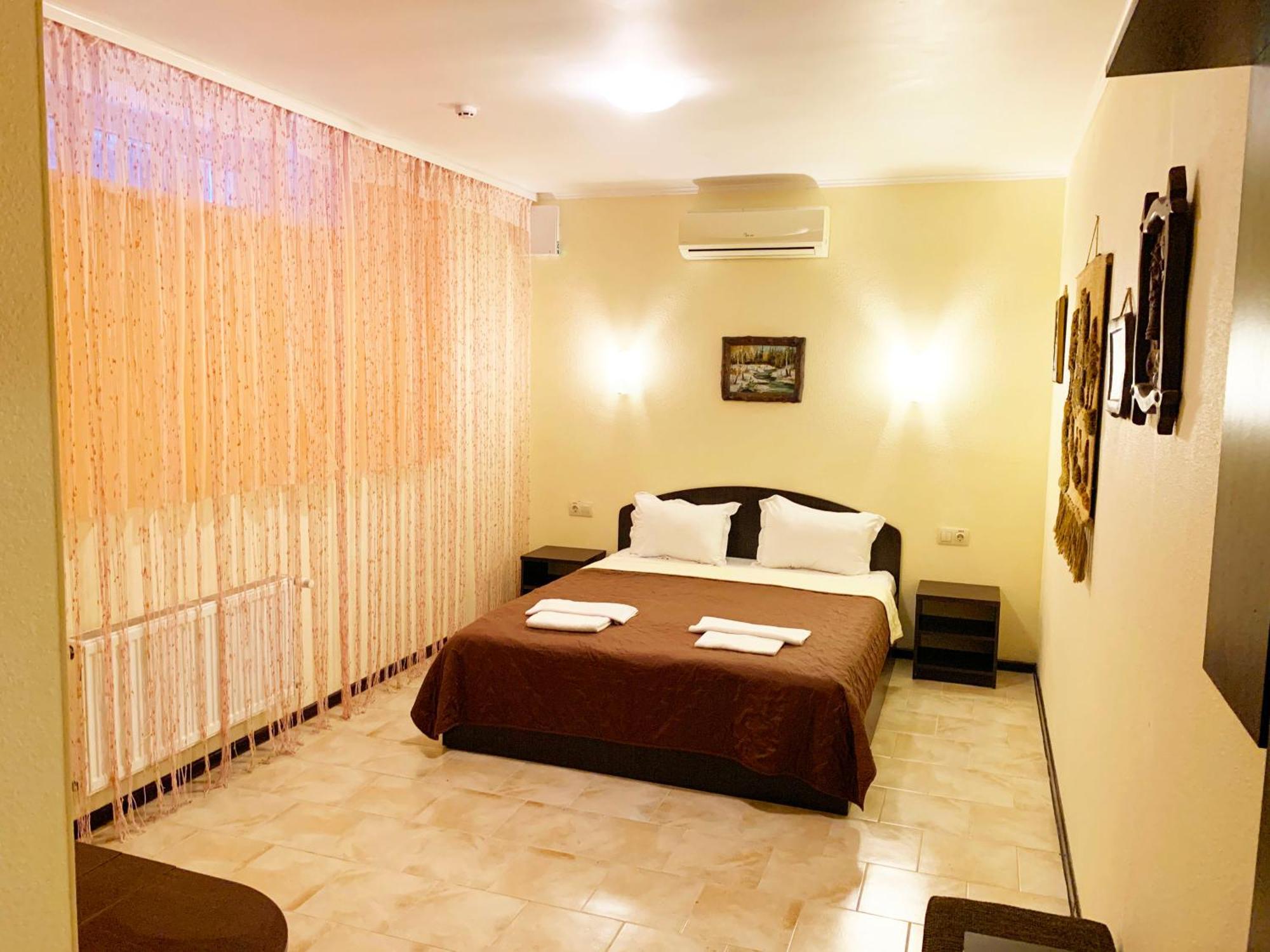 Breeze Hotel Odessa Exterior foto